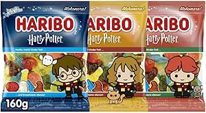 Набор из 3 жевательных конфет Haribo: Гарри Поттер, Гермиона и Рон, специальное издание, 160 г — смесь фруктовых жевательных конфет с изображением Золотого Снитча, Распределяющей шляпы, совы Хедвиги и многих других персонажей — ограниченная серия.