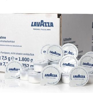 Сливки для кофе Lavazza, порционно: 240 x 7,5 г (порционно на чашку), 10% жирности.