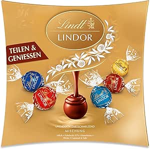 Шоколад Lindt LINDOR для совместного употребления 250 г шарики с нежно тающей начинкой в ​​молочном, кисло-сладком (45%), белом, соленой карамелью и фундуком шоколадный подарок