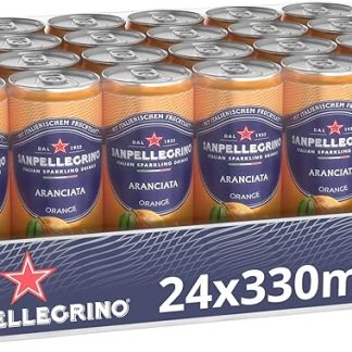 Санпеллегрино Апельсиновый лимонад Аранчиата Высокое содержание фруктов: 20% свежевыжатого апельсинового сока Легкий травянистый вкус Идеально подходит для путешествий 24 одноразовые банки (24 x 0,33 л)