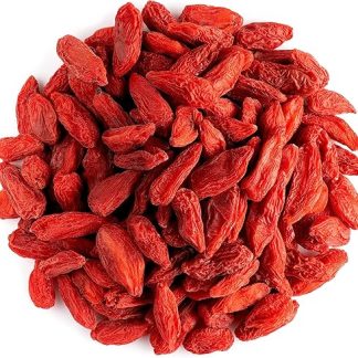 Цельные органические ягоды годжи – Lycium barbarum.